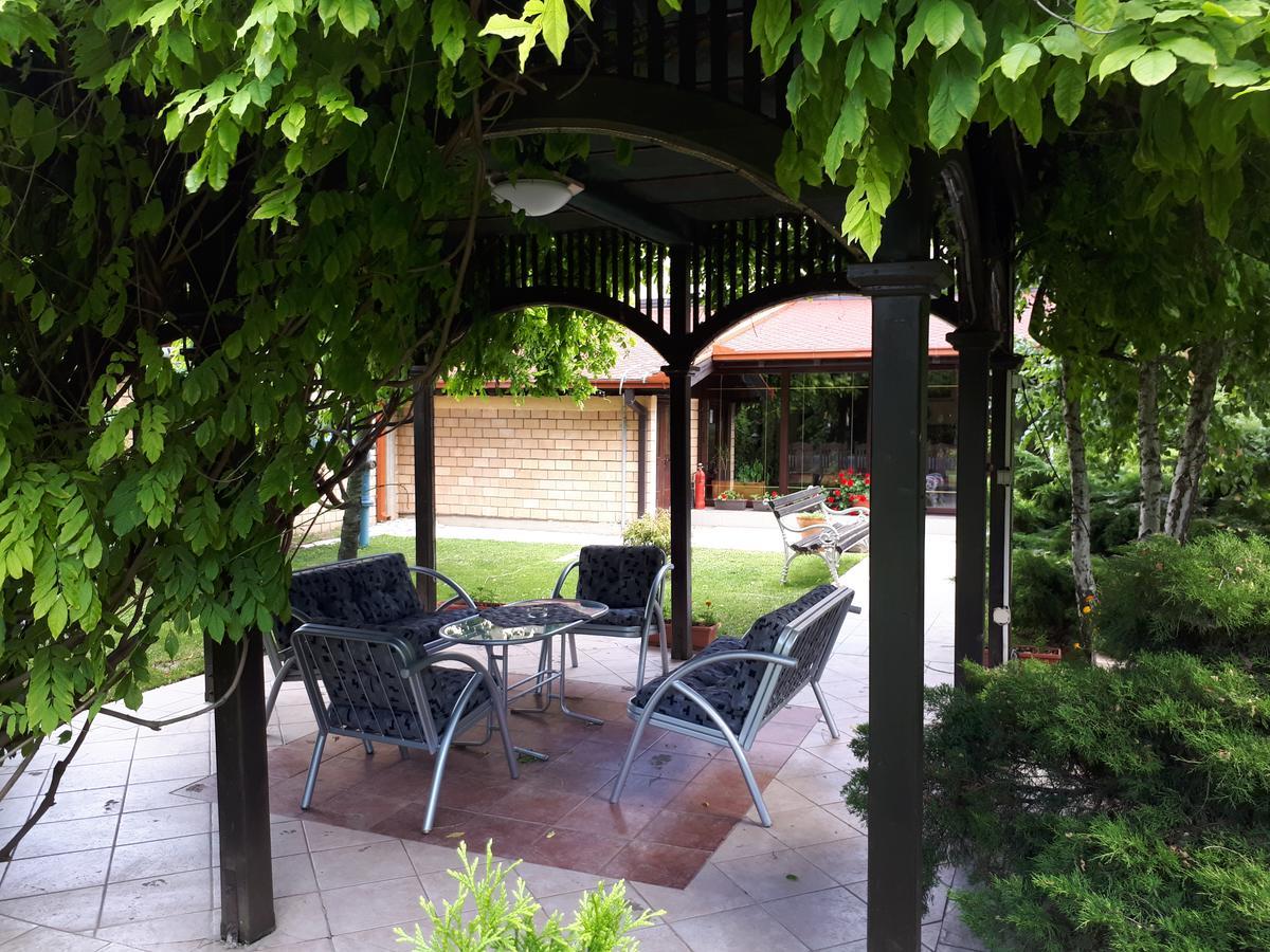 Bac Business Club Selenca Bed & Breakfast エクステリア 写真