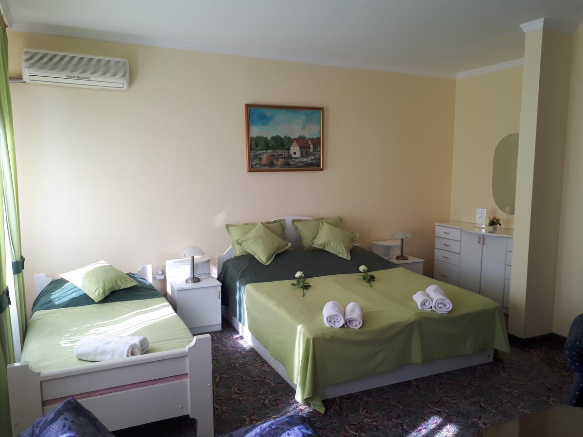 Bac Business Club Selenca Bed & Breakfast エクステリア 写真