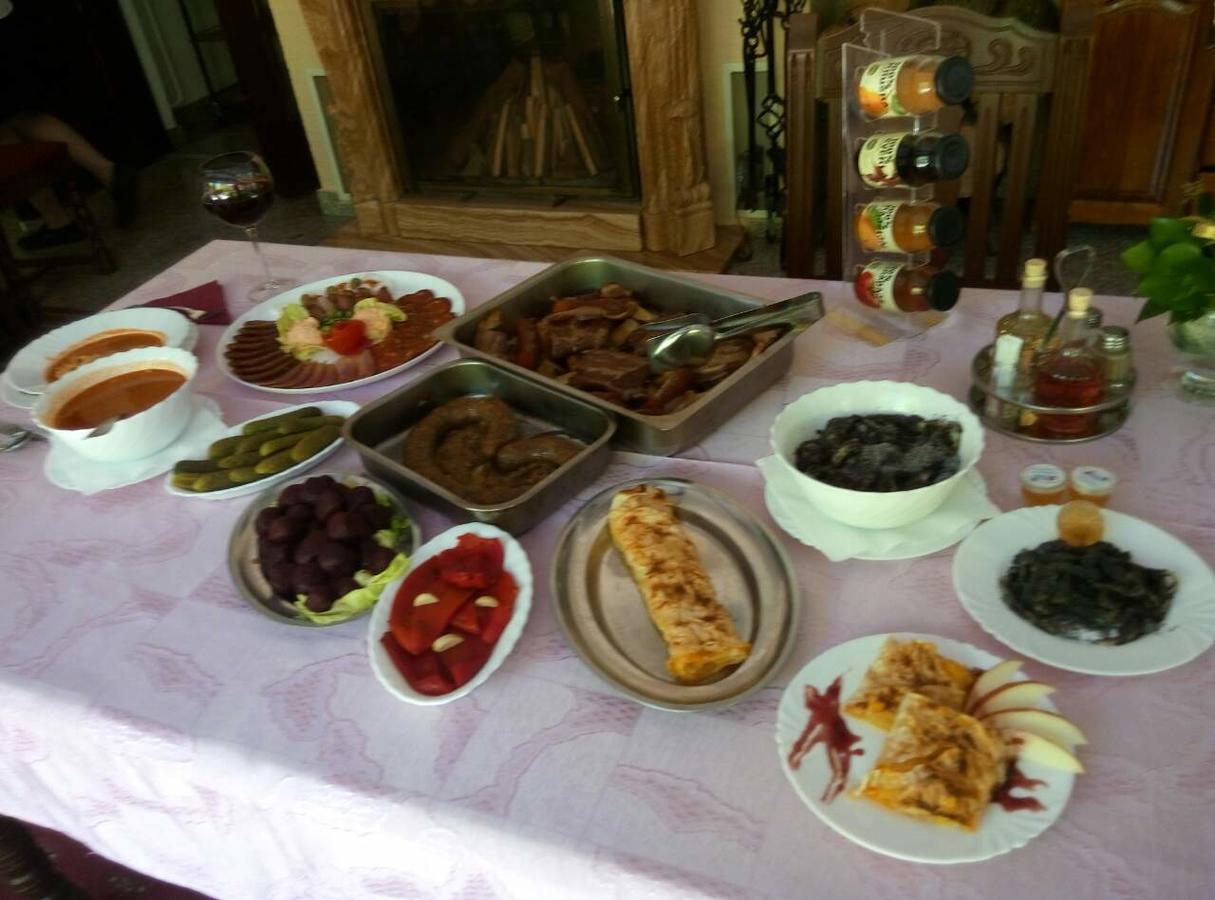 Bac Business Club Selenca Bed & Breakfast エクステリア 写真