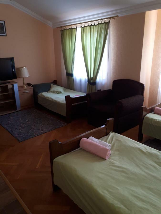 Bac Business Club Selenca Bed & Breakfast エクステリア 写真